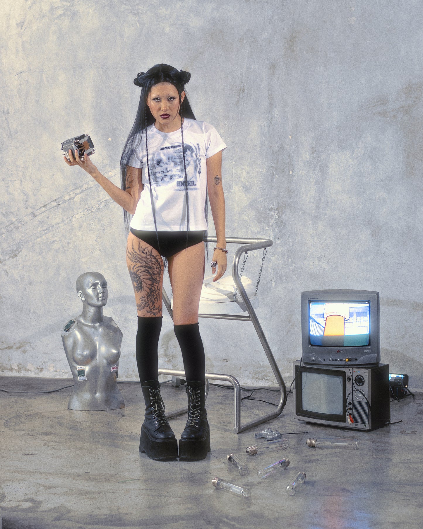 LAIN TEE